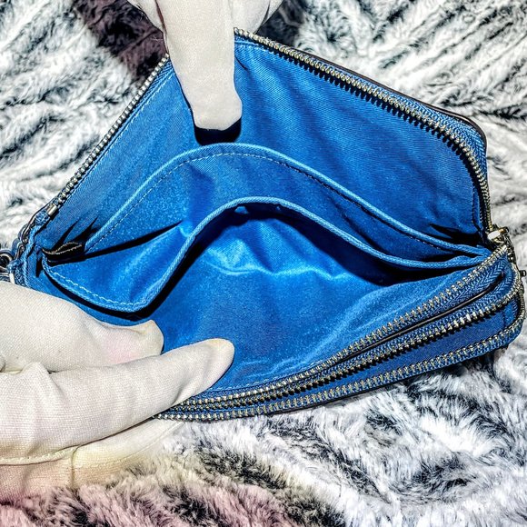 EUC - COACH DOUBLE ZIP WALLET (F87587) - Picture 3 of 4